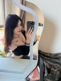 【昆明】官渡大奶骚货9张全套尽情输入