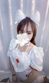 在抖音同城刷到的，私聊加了v。