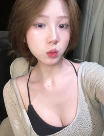 【成都】大奶辣妹分享出来好逼一起日